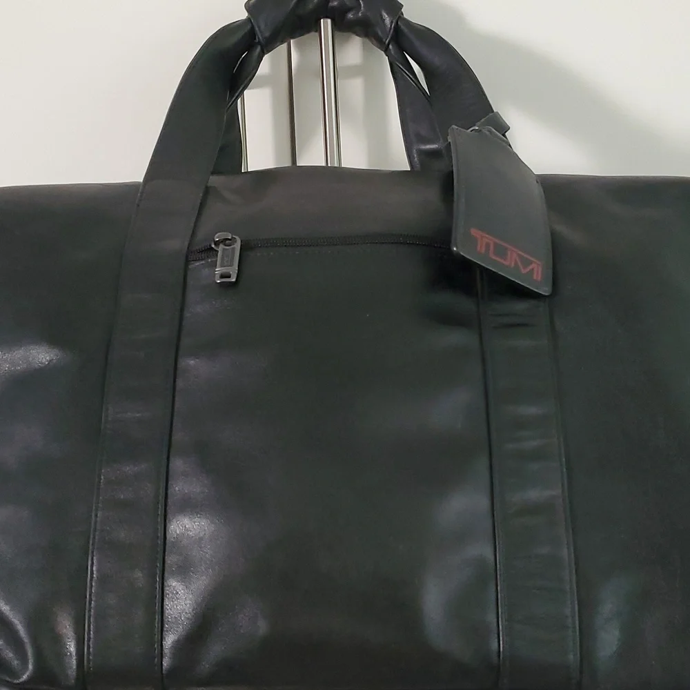 Rare Tumi Large Men's Boston Leather Weekender Duffel, 55L